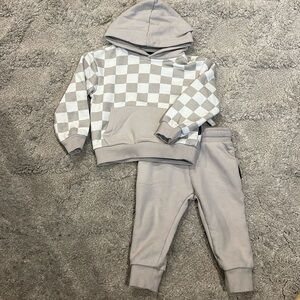 EUC Little Bipsy Toddler Sweatsuit